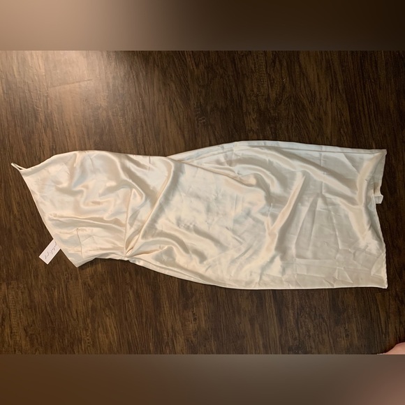 NWT Petal & Pup Women's Luella Dress - Picture 12 of 16